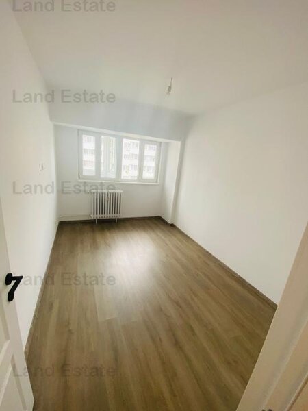 Victoriei (450 m metrou) apartament 4 camere